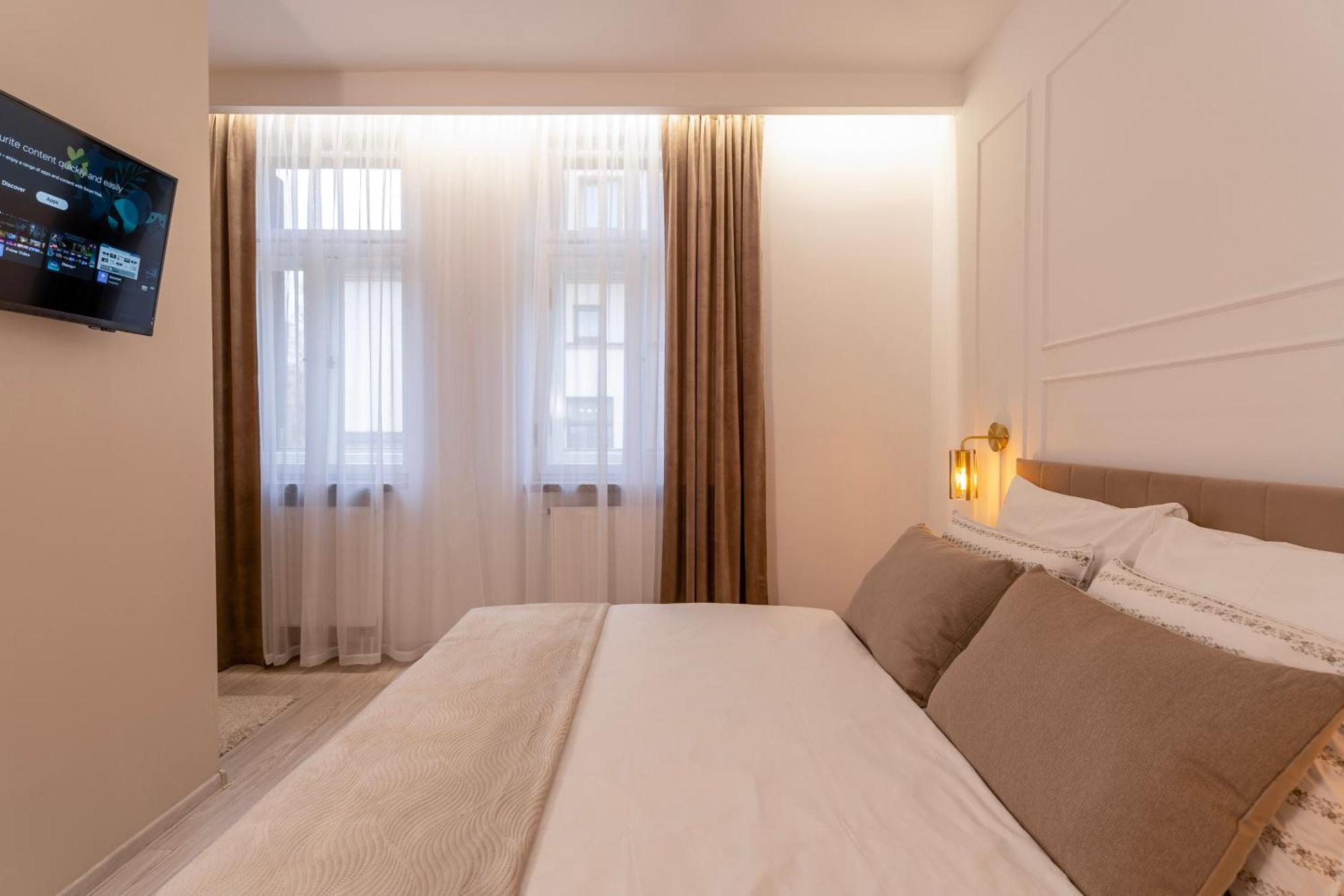 Kazimierz Residence Apartments Parking - By Staymoovers, Krakow