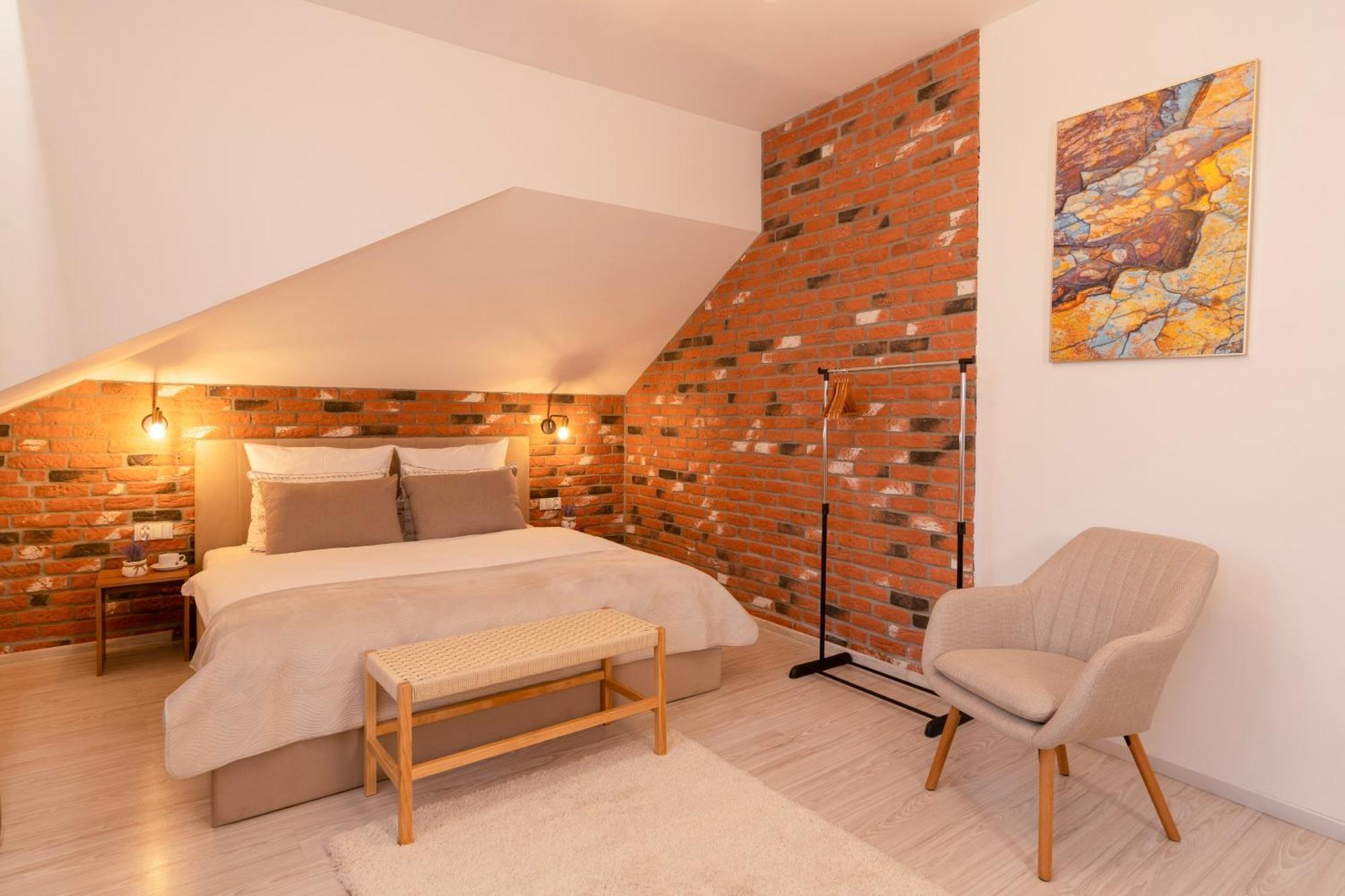 Kazimierz Residence Apartments Parking - By Staymoovers — Photos 2